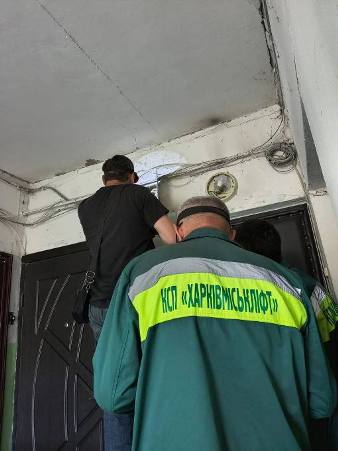 Новини Харкова: у Новобаварському районі ліквідовують наслідки атаки